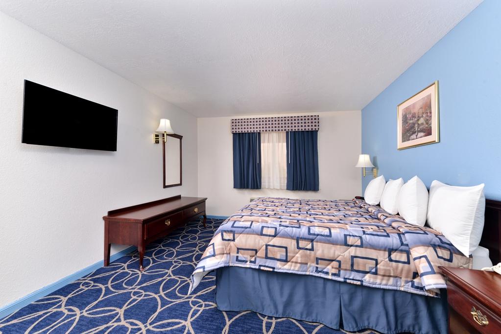 Americas Best Value Inn And Suites Houston/Northwest Brookhollow Room photo